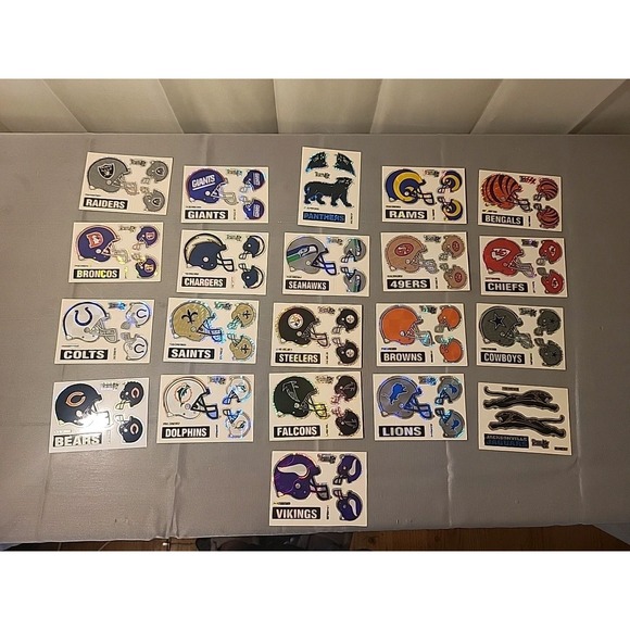 1993 NFL Football Team Reflective Helmet Logo Sticker Card Set of 21